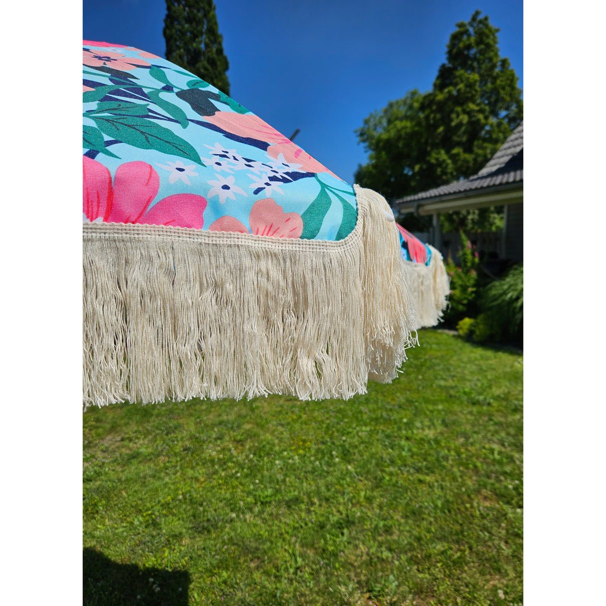 Sonnenschirm Strandschirm Schirm UV Schutz mit Tasche Fransen Blumen Ø 155 cm - Sonnenschirm