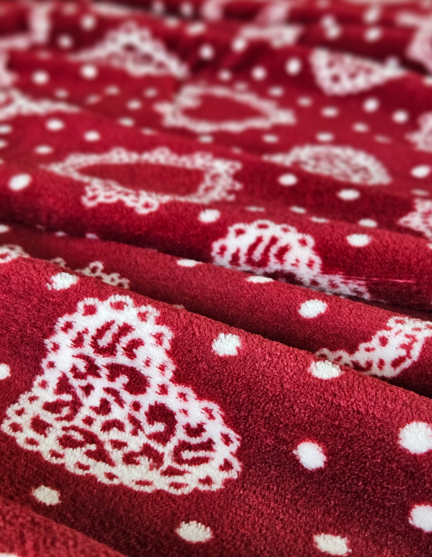 Kuscheldecke Decke Tagesdecke Herz 150x200 cm Creme Grau Beige Rot Wohndecke