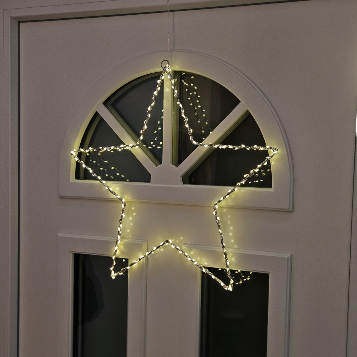 Weihnachtsstern Weihnachtsbeleuchtung XXL 50 cm 150 LED Stern Timer Batterie