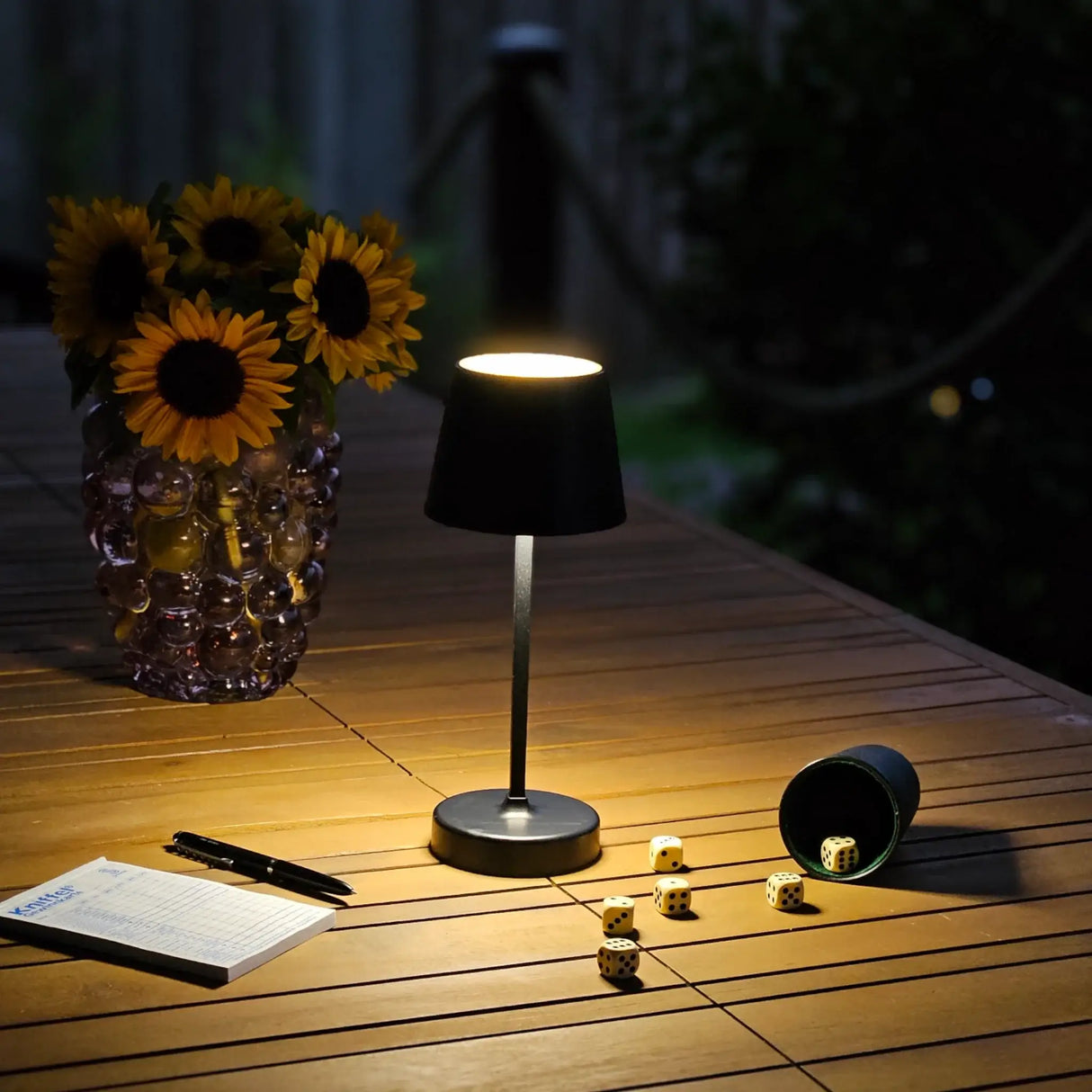 Tischleuchte Lampe Leuchte LED weiß schwarz Batterie Leselampe Nachttischlampe - Leuchte Touch